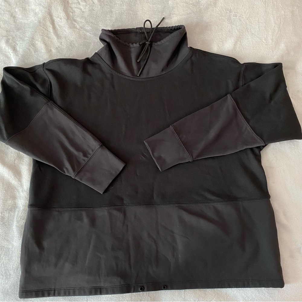Athleta black Hermosa mock neck sweatshirt